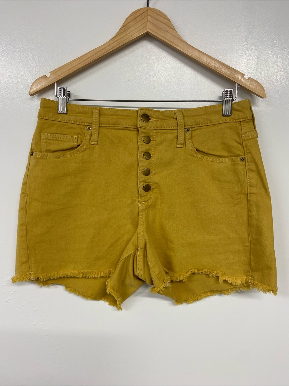 Universal Thread High-Waist Mustard Button-Front Women's Denim Shorts Size 10